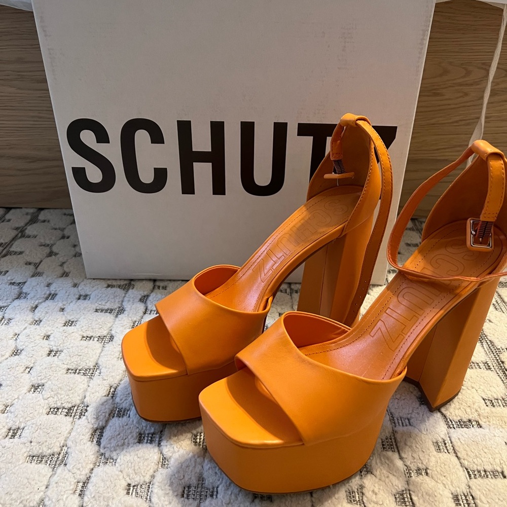 Schutz Platform Heel Bright Tangerine/Orange